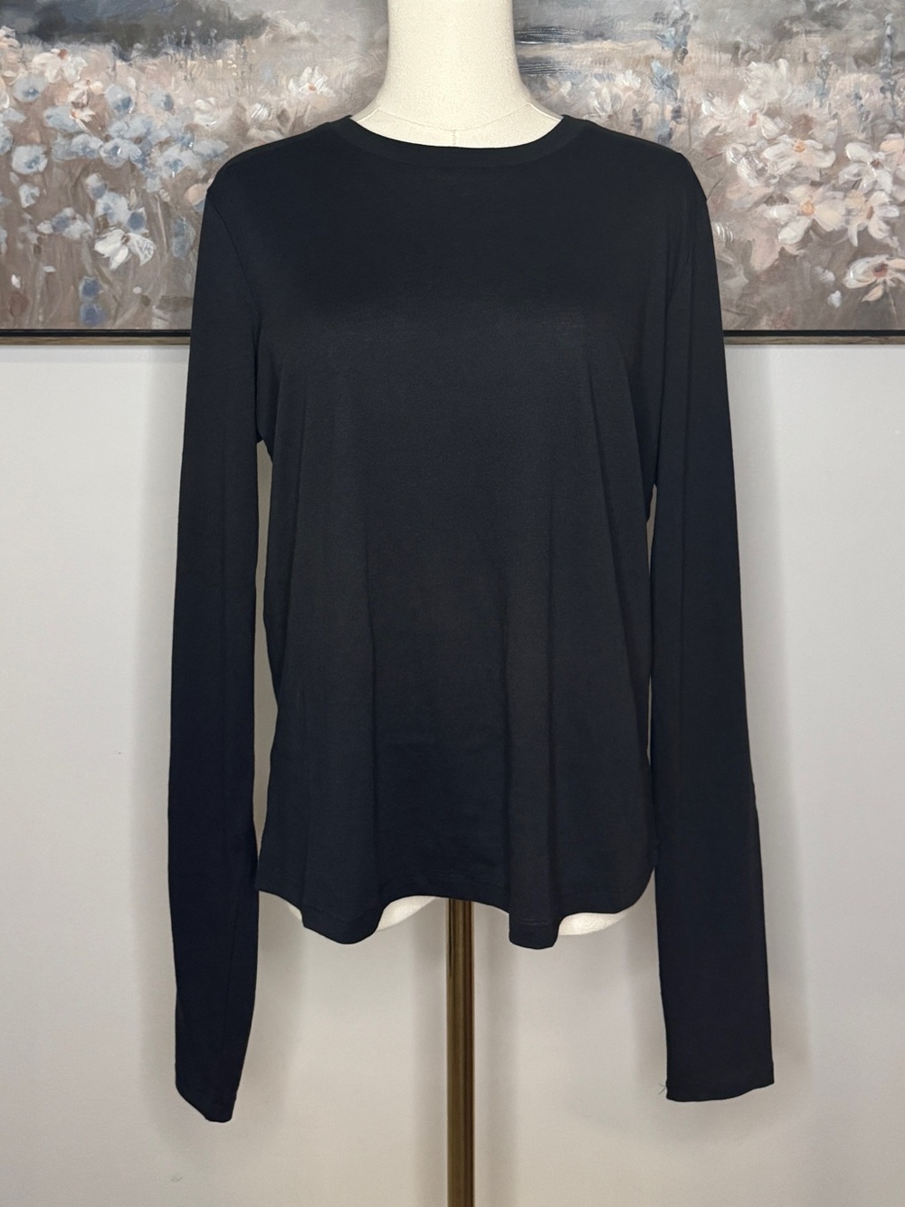 SKIMS Relaxed Tees Long Sleeve T-Shirt in Onyx Size Small NWT